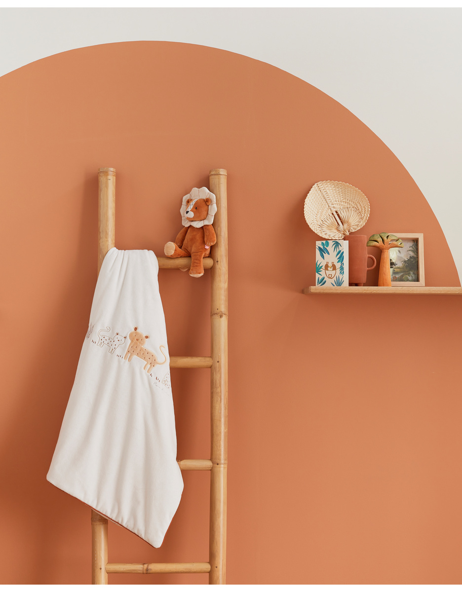 Small Veloudoux Babou soft toy, caramel