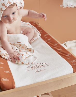 Matelas à langer avec housse élastique en éponge, écru/caramel