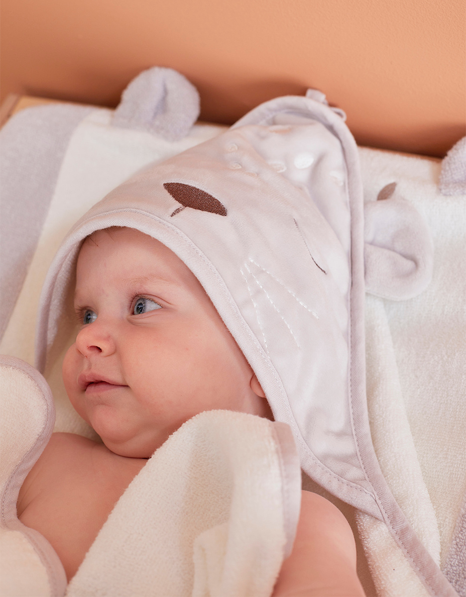 Cape de bain avec gant de toilette en éponge