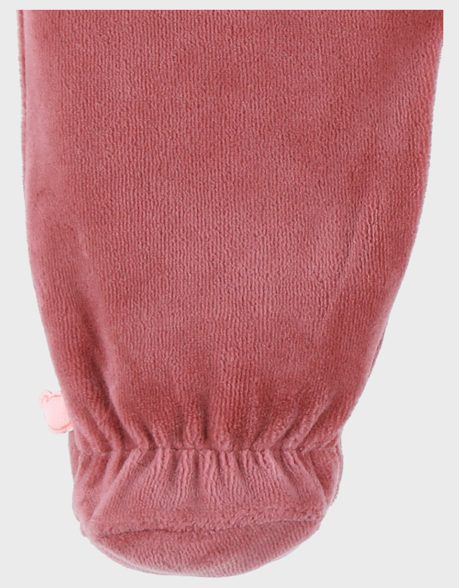 Baby pyjama van fuchsia velours met slakje
