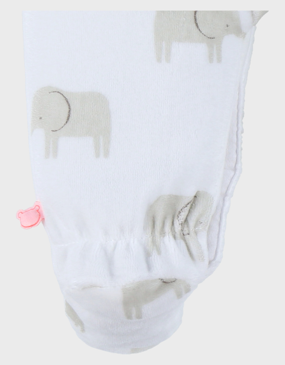 Witte velours pyjama met Bali olifantprint
