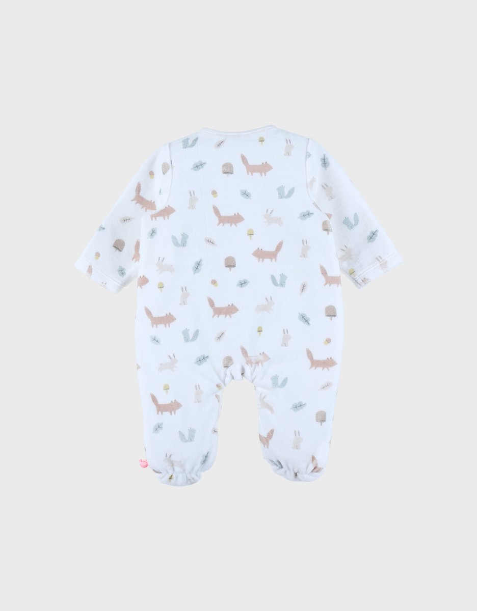 Babypyjama met wit fluwelen motief
