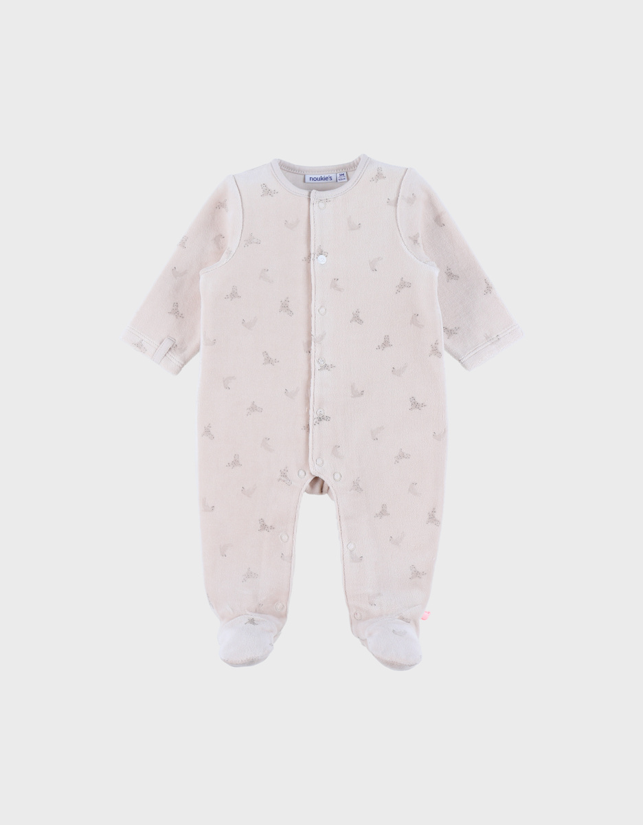 Ivoorkleurige babypyjama met zeehondenprint in fluweel
