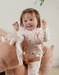 Roze velours pyjama met ruches
