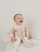 Babypyjama met junglemotief in fluweel
