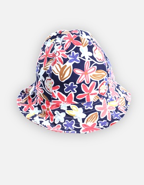 Reversible hat with flowers