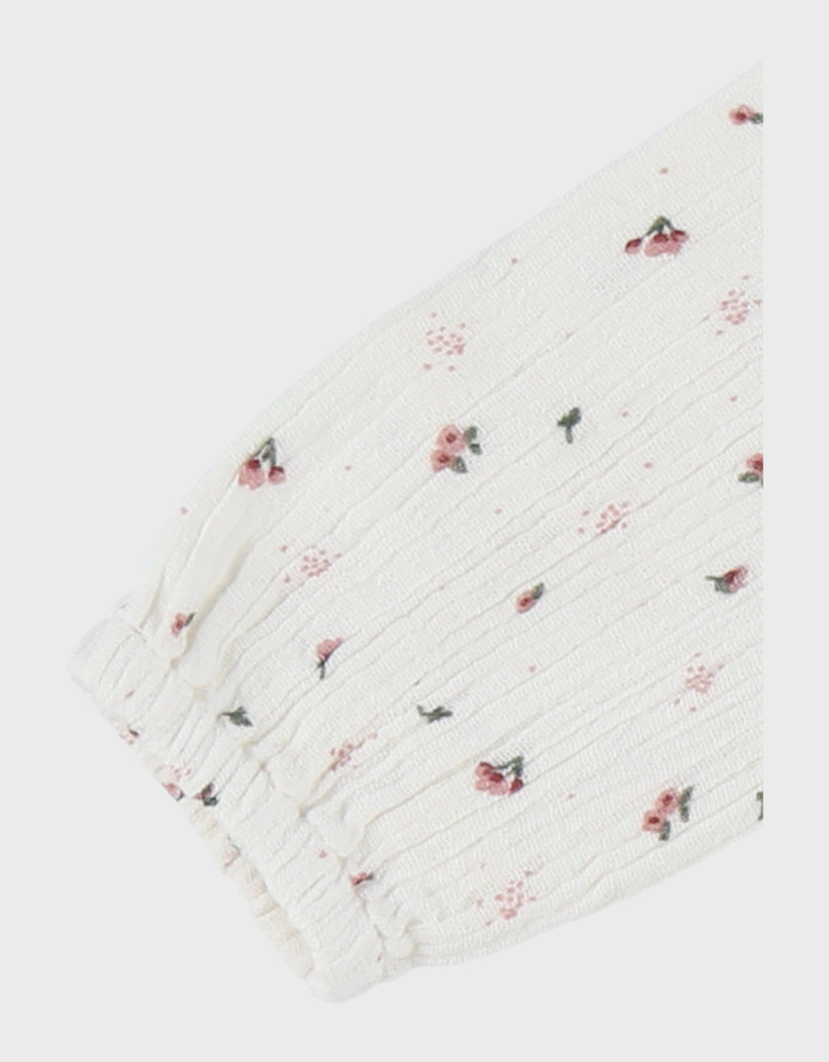 Lichte katoenen blouse met bloemenprint
