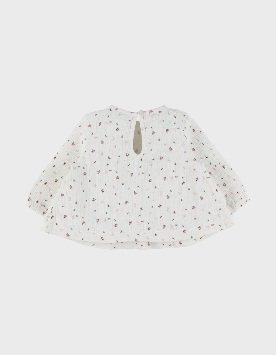 Light cotton blouse with floral print
