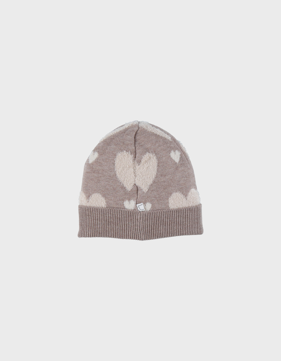 Knit bonnet with heart motif