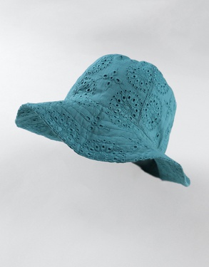 Floral hat, turquoise