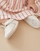Chaussons en cuir, écru