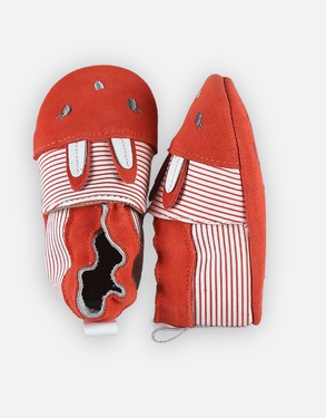 Pink leather slippers with stripes