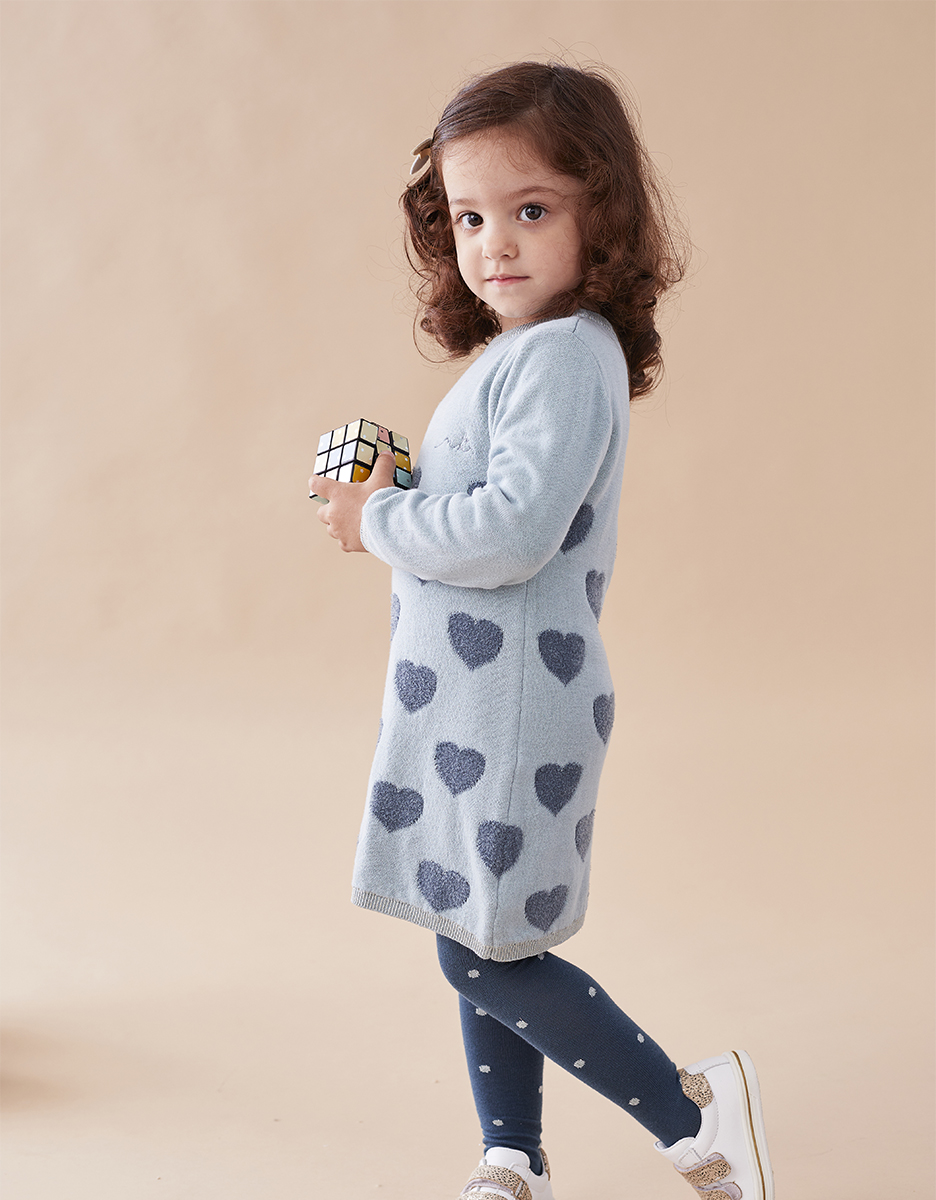 Robe en tricot à coeurs, aqua