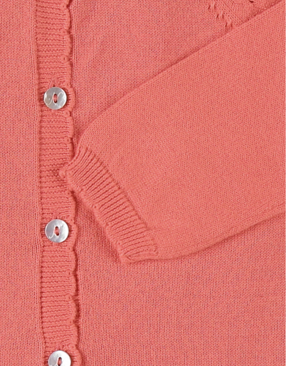 Cardigan en tricot fin, rouge corail