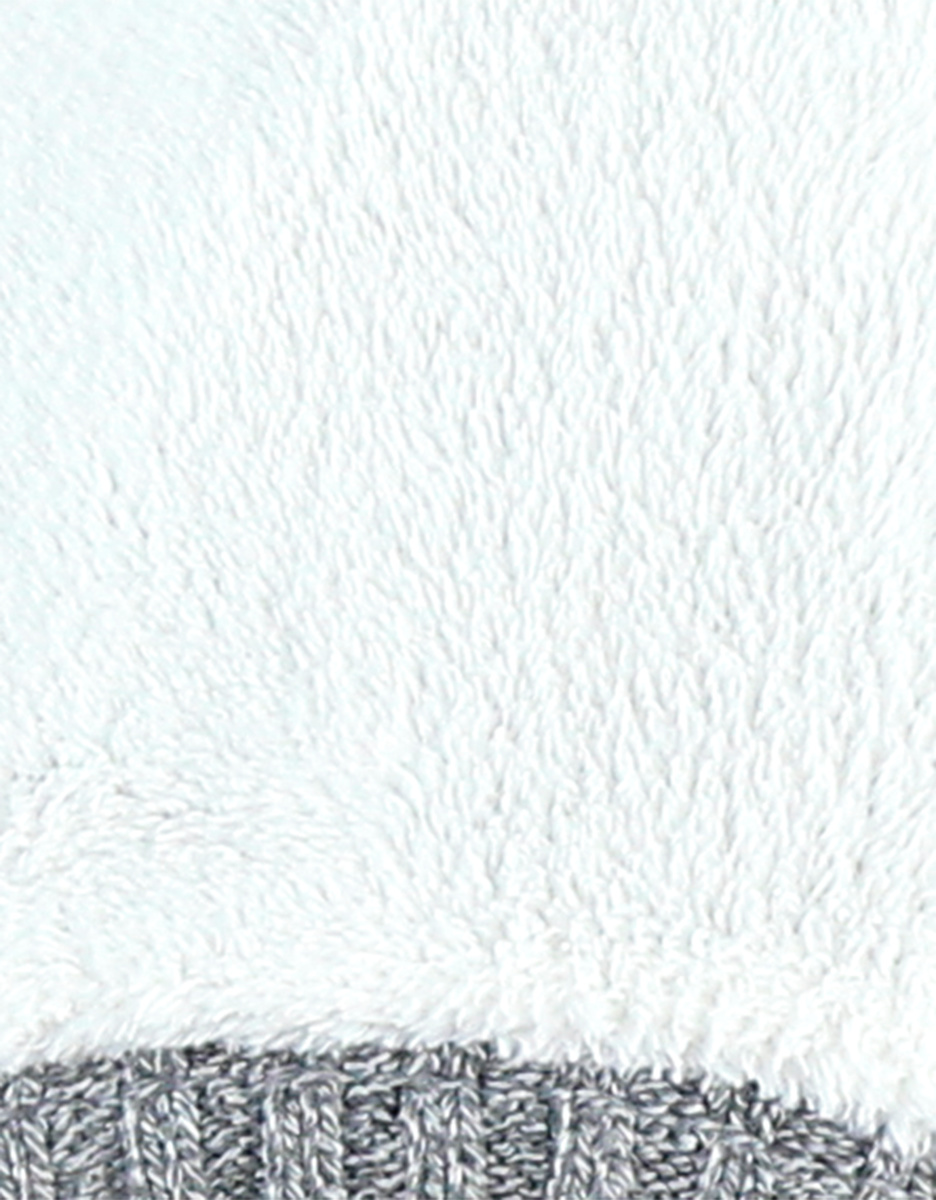 Chapka en tricot, gris