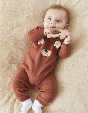 Knitted jumpsuit with bear, caramel