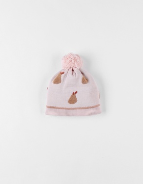 Light pink jersey hat with caramel-coloured pears