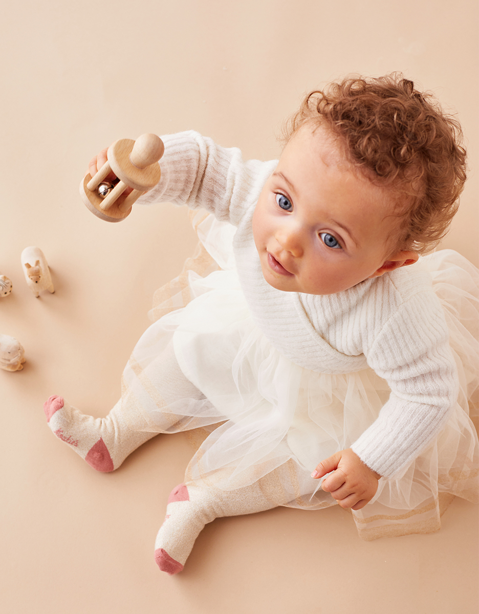 Robe en tricot et tulle, écru
