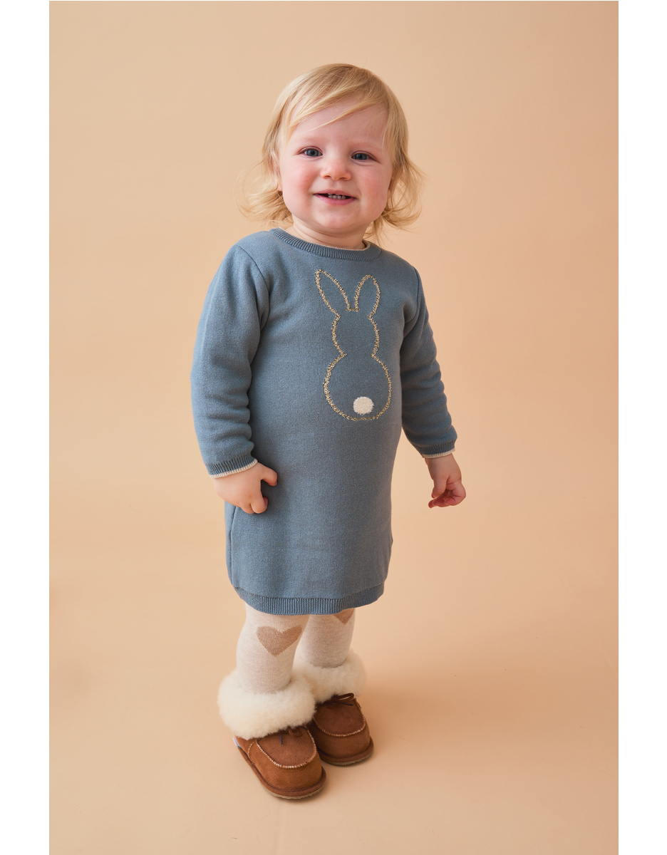 Robe en Tricot, Lapin