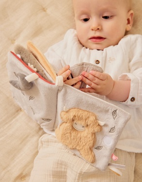 Fabric activity book - Fluffy, Orso & Lily