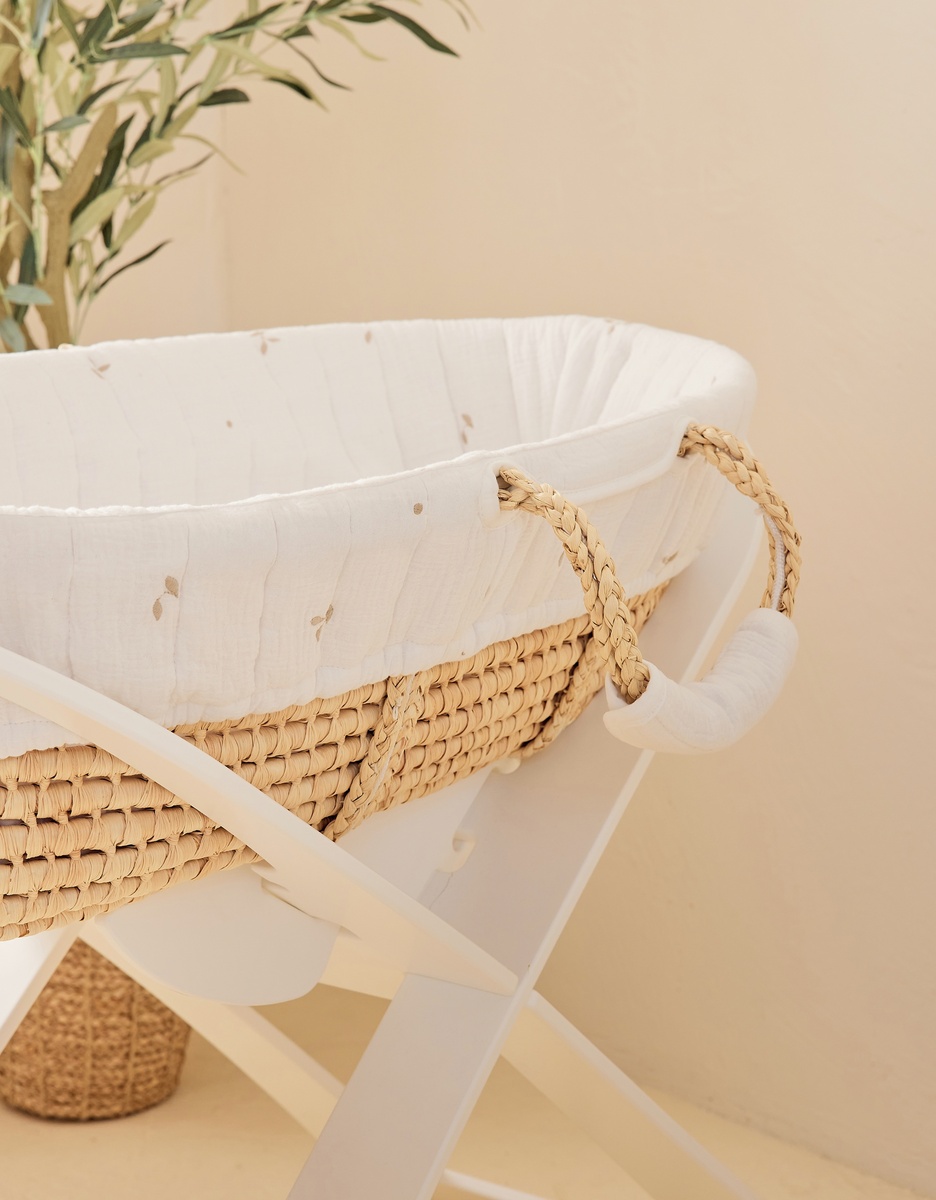 White muslin Moses basket – Orso