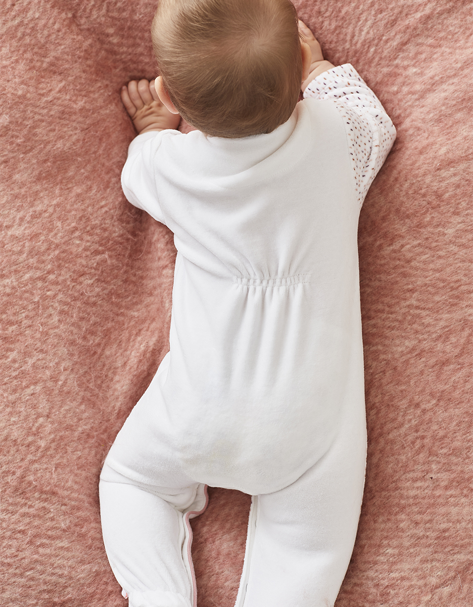 Velvet 1-piece pyjamas with elephant, off-white/light pink