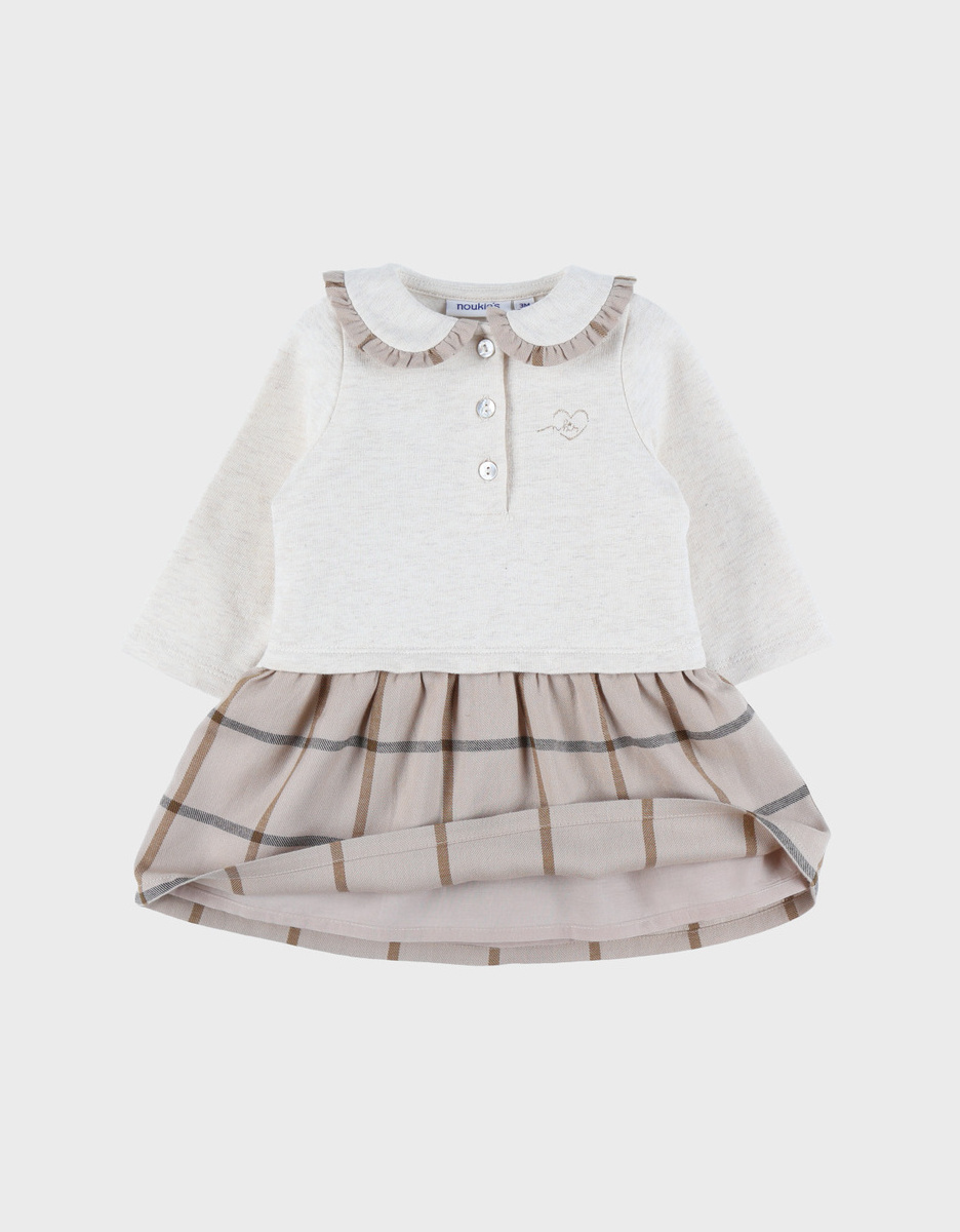 Tweekleurige babyjurk met beige ruitjes
