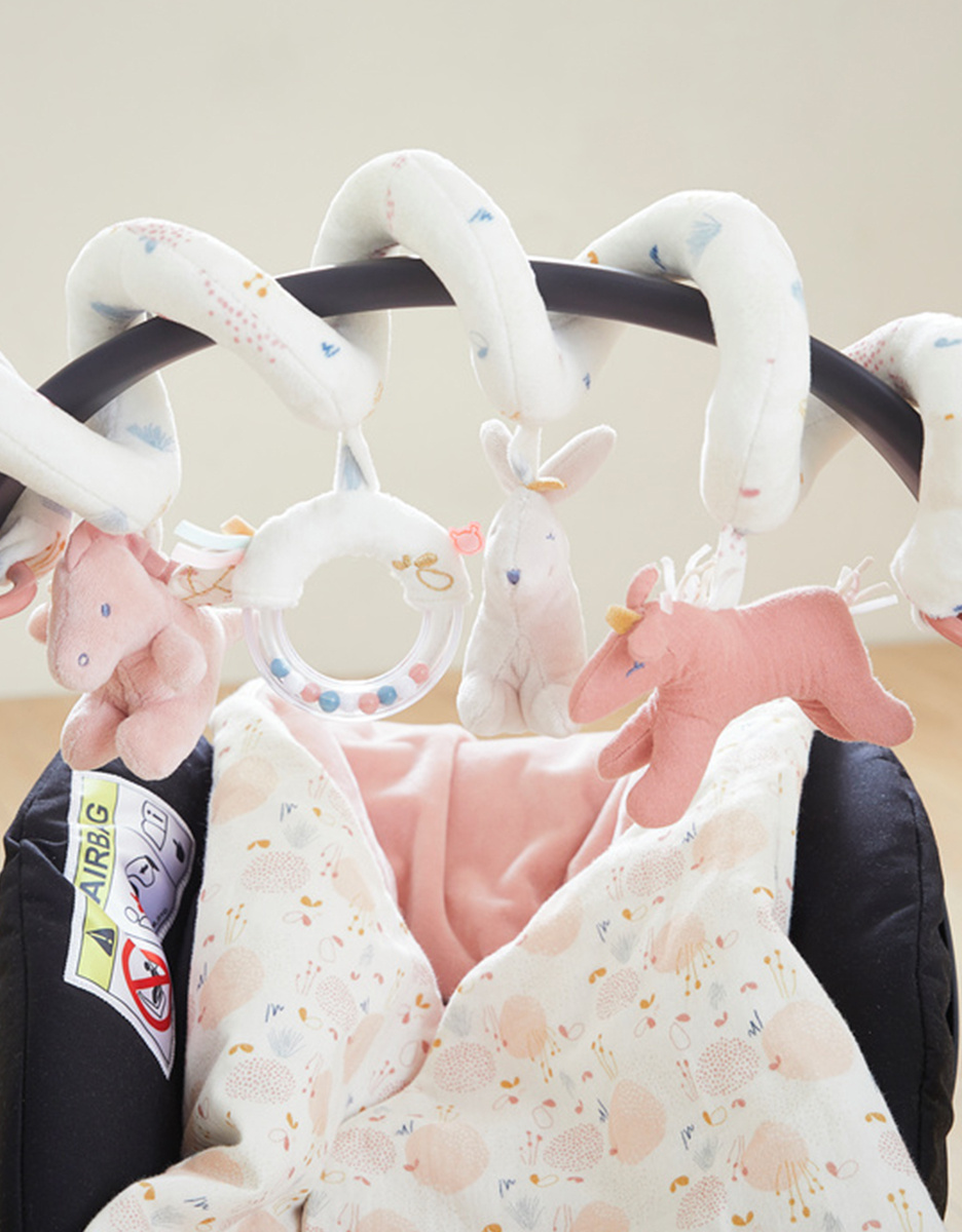 Veloudoux activity spiral Lina & Joy