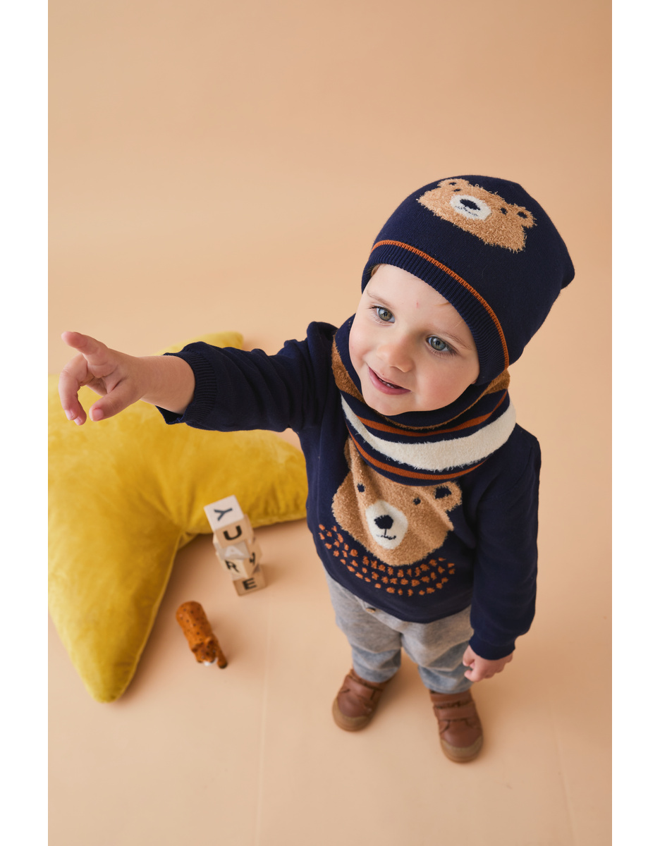 Bonnet en tricot, ours