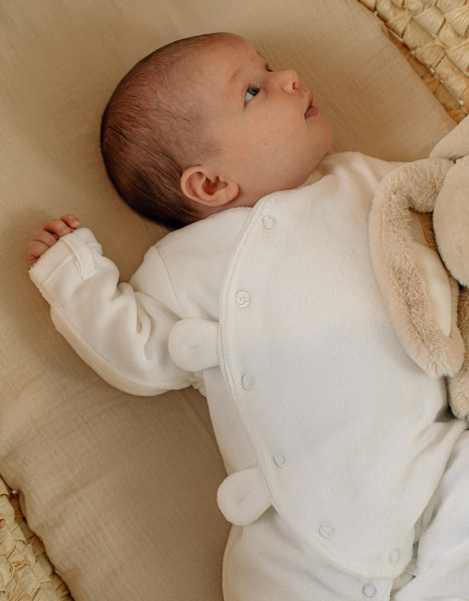 White velvet sleep pyjamas