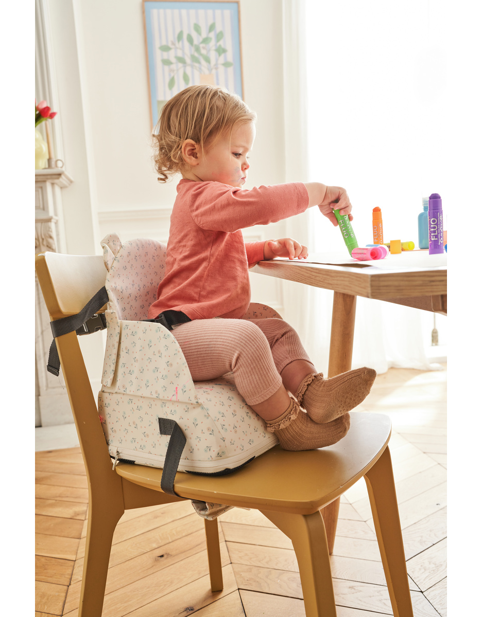 Waterproof booster seat