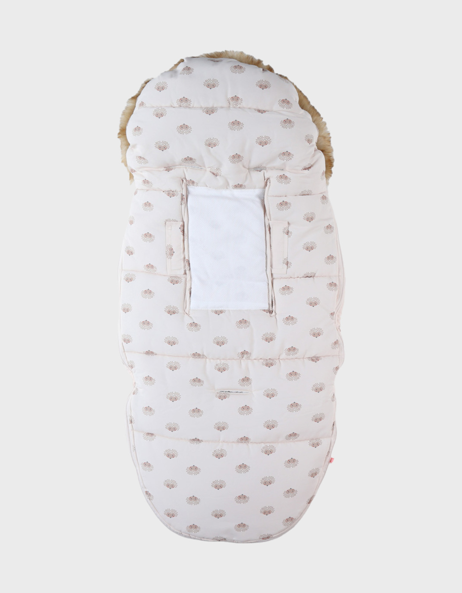Water-repellent canvas footmuff