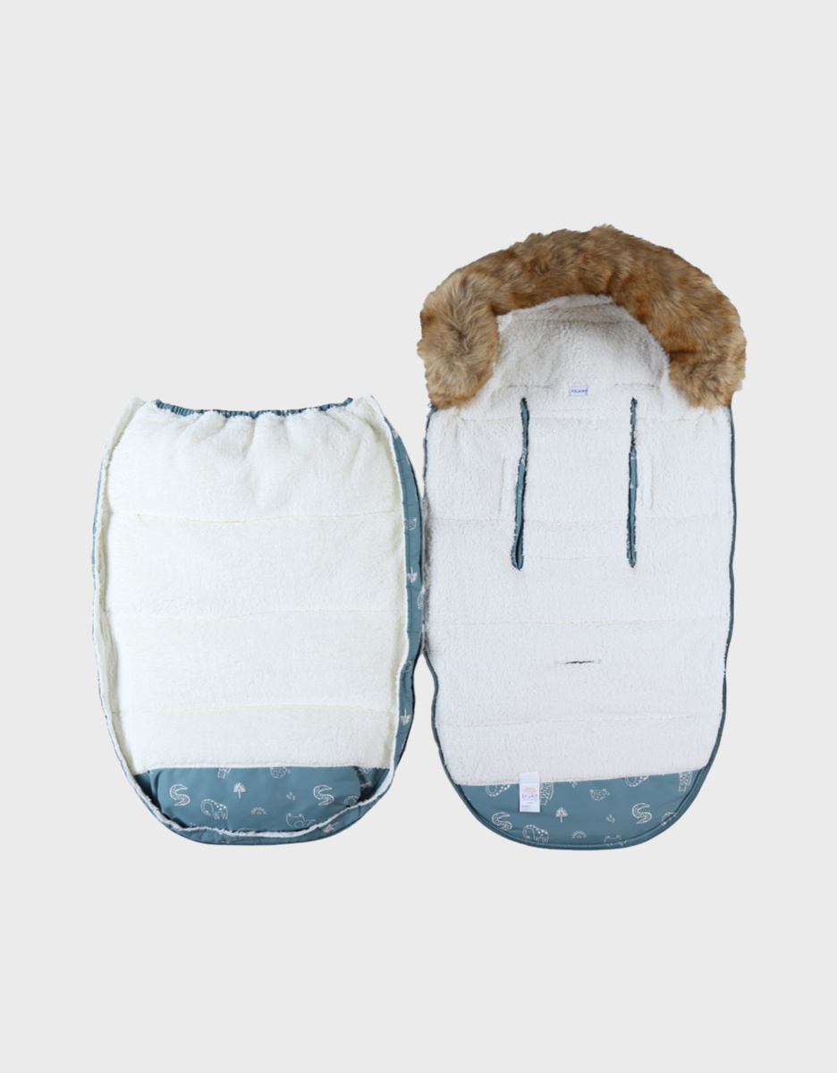 Water-repellent canvas footmuff