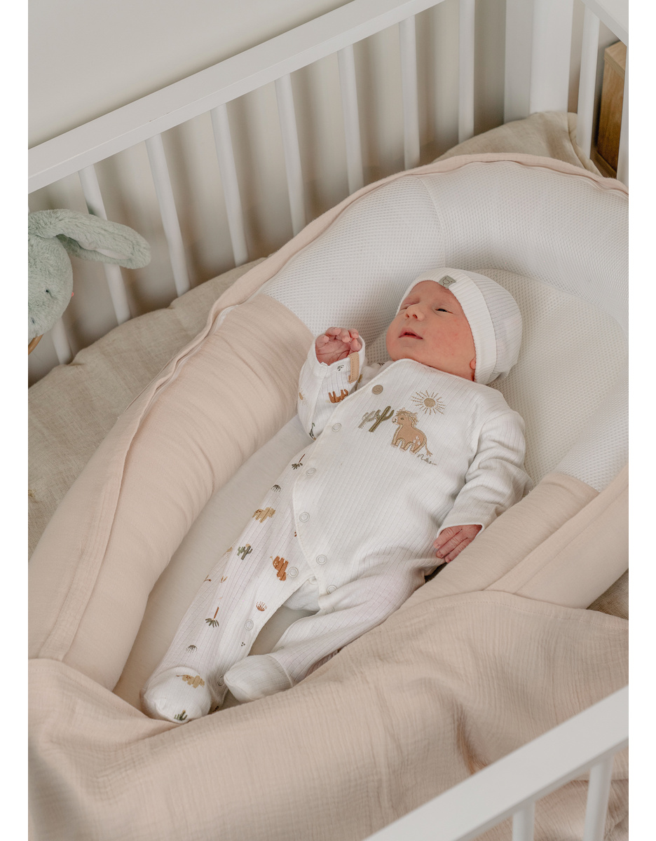 Baby nest, organic cotton muslin