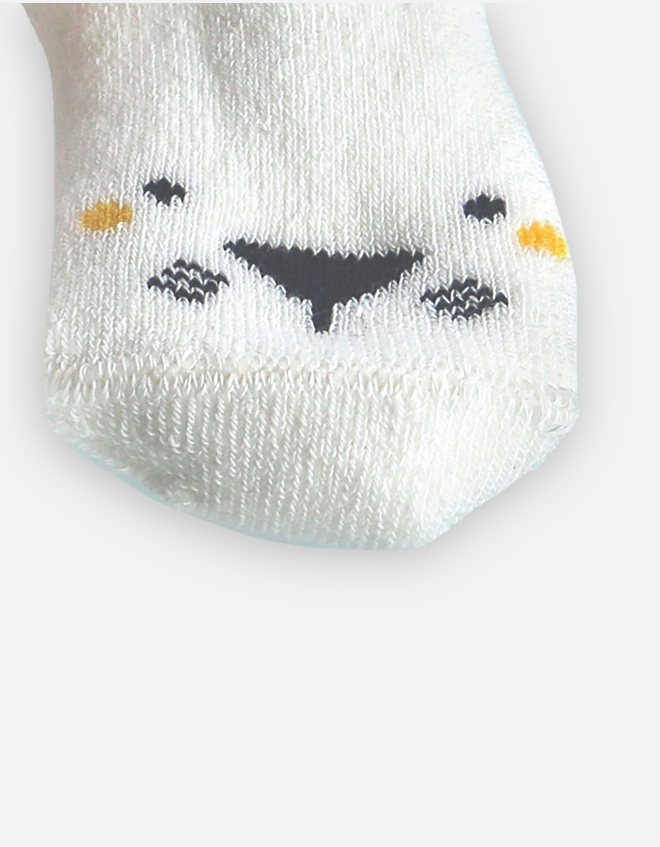 Yellow foam slippers box