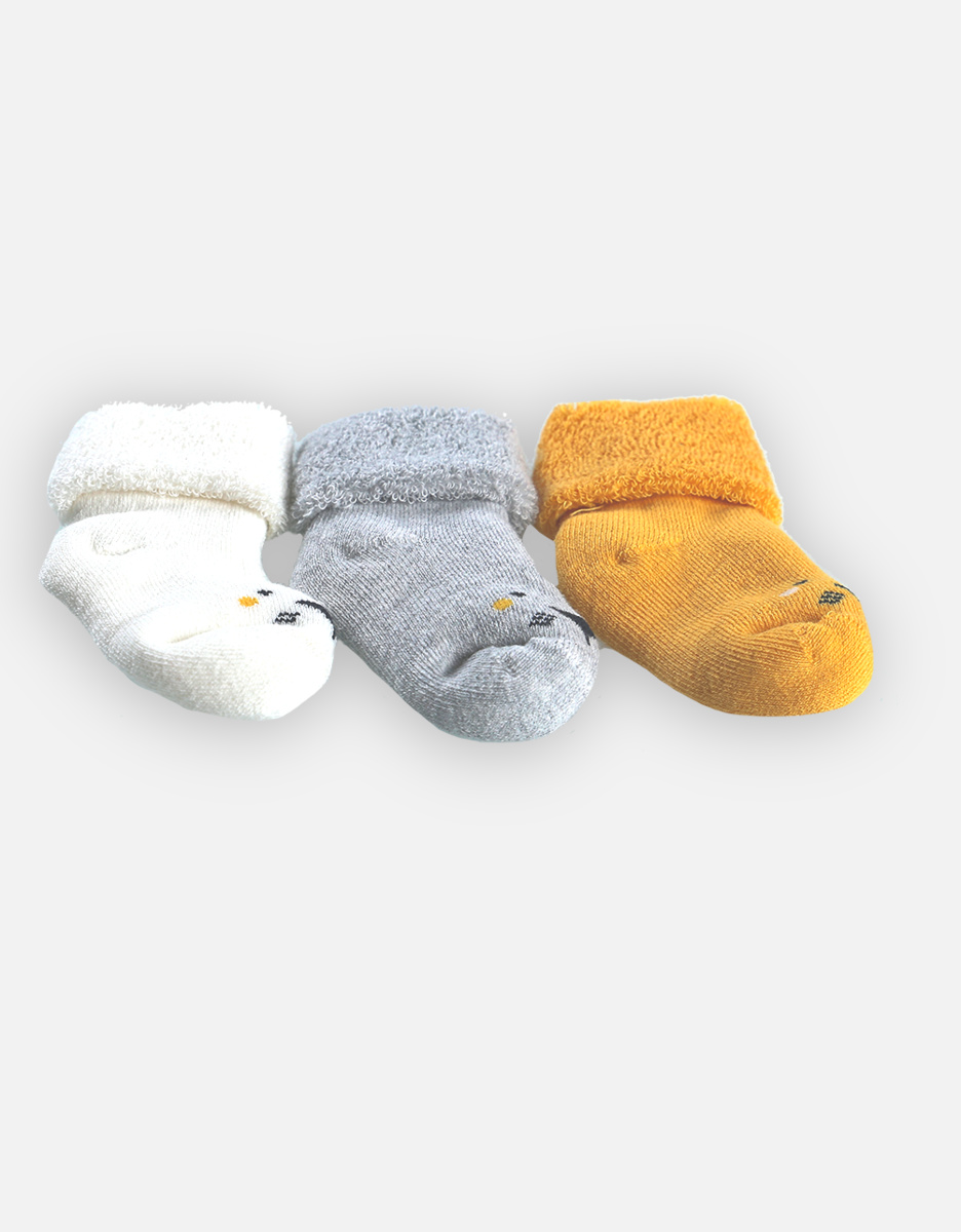 Gele schuimrubberen pantoffeldoos