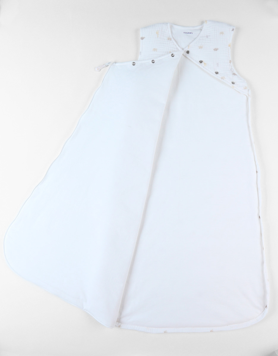 100 cm padded muslin sleeping bag with animal print, off-white