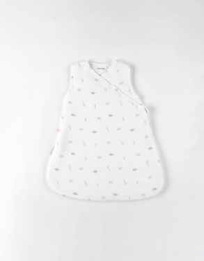 100 cm padded muslin sleeping bag with animal print, off-white