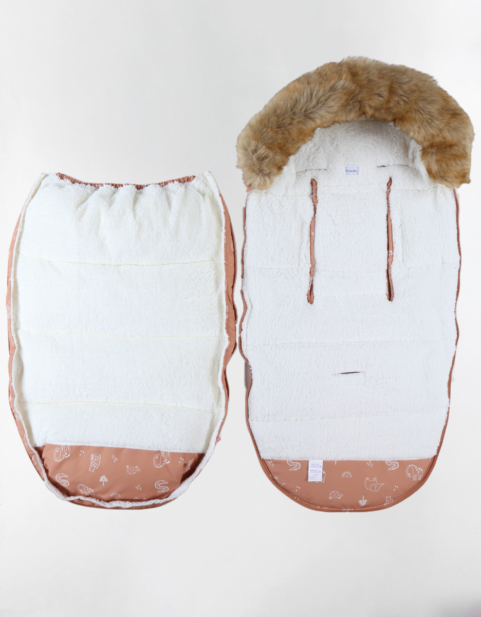 Water-repellent canvas footmuff