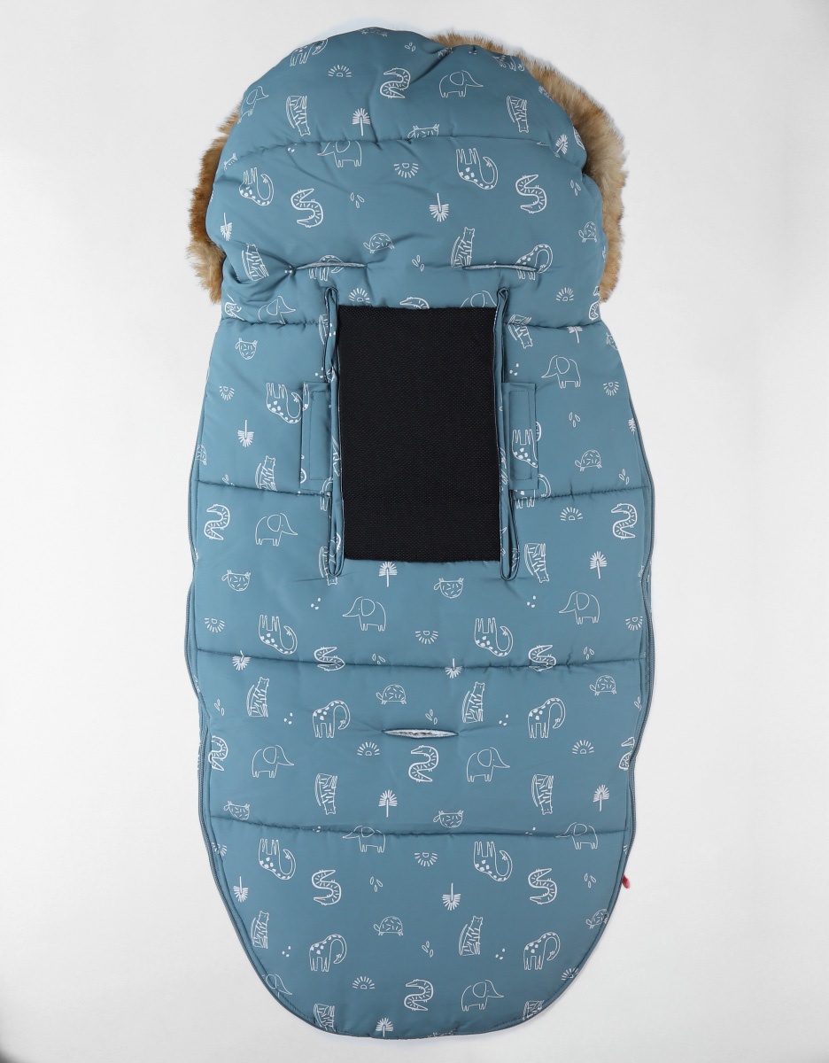 Water-repellent canvas footmuff