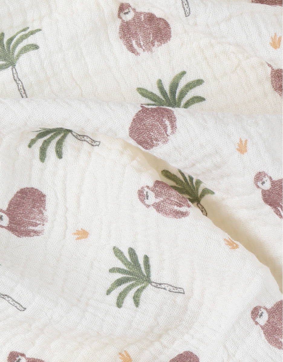 Set of 3 "gorilla" print muslin swaddles, off-white