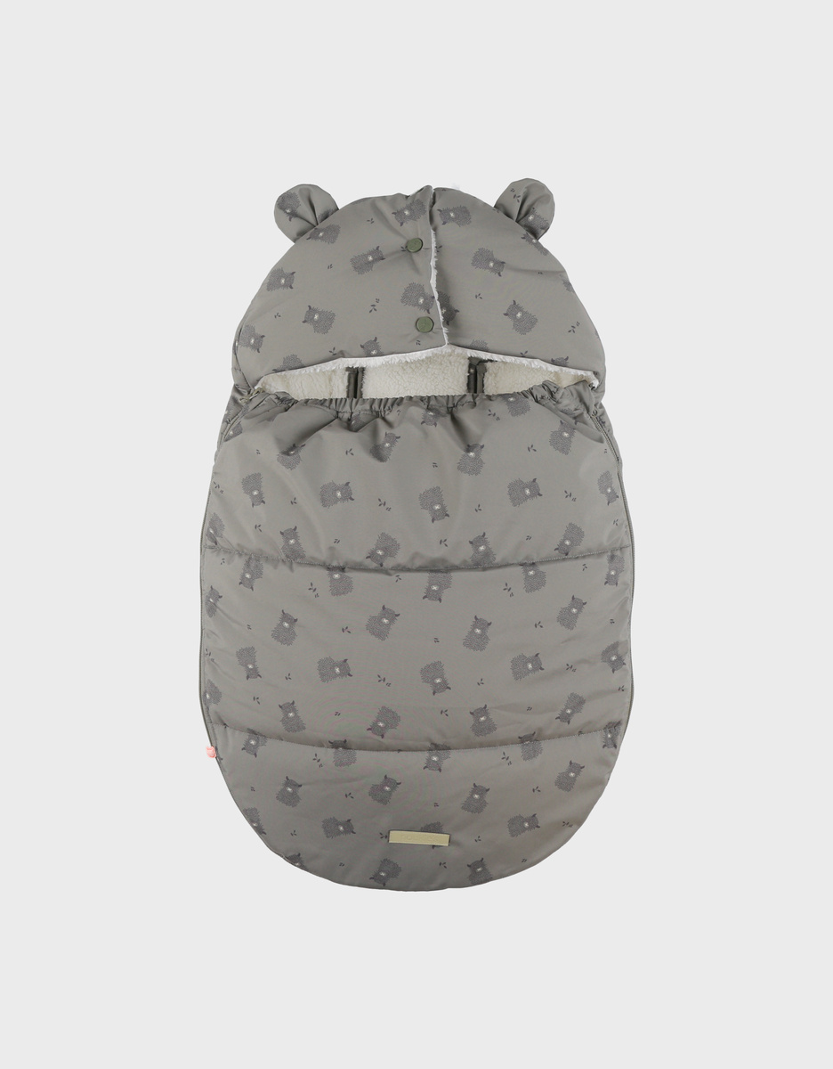 Water-repellent sherpa baby nest khaki 80x50 cm
