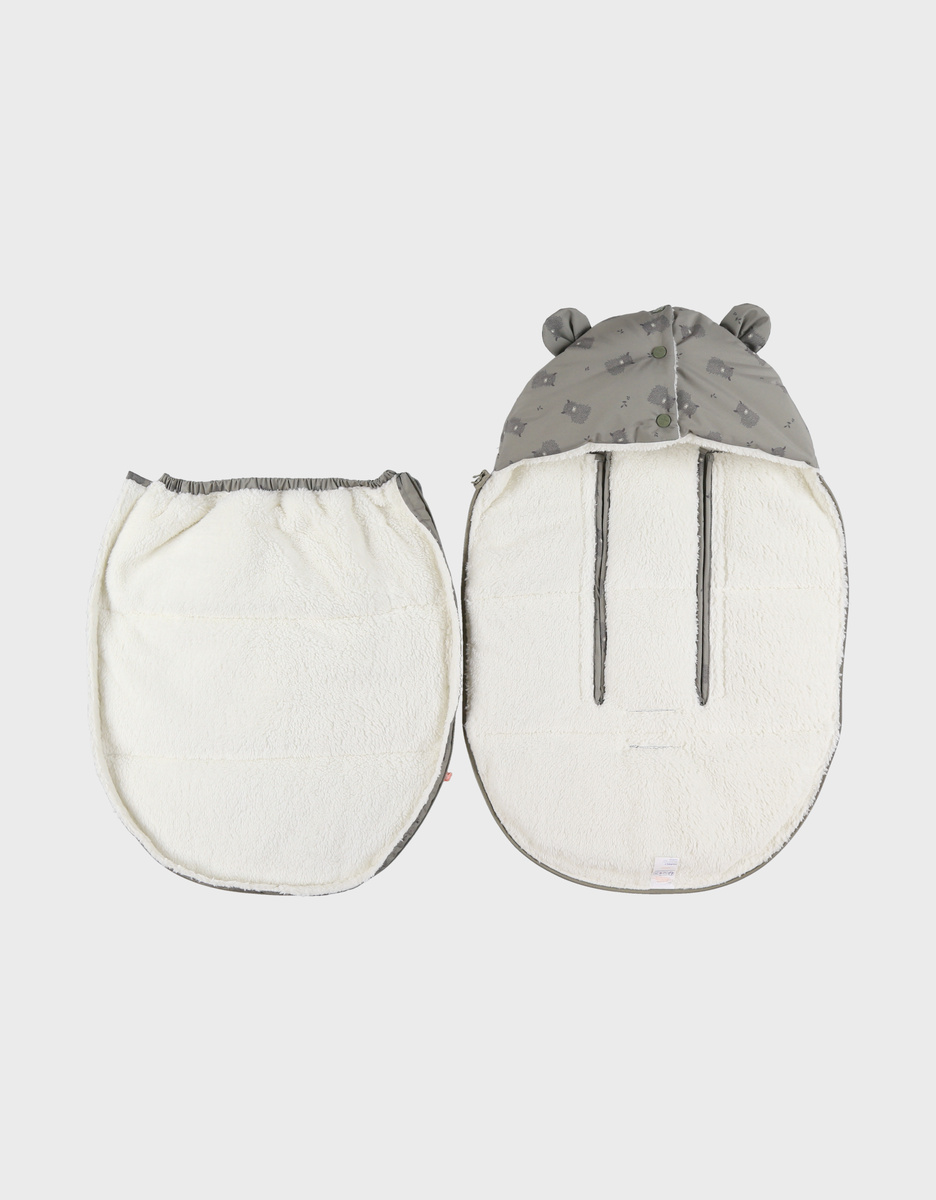 Water-repellent sherpa baby nest khaki 80x50 cm
