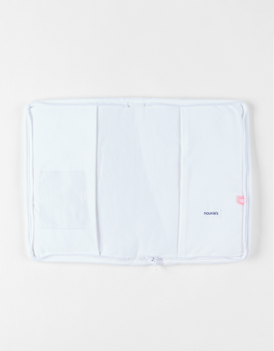 Beschermingshoes voor gezondheidsboekje in mousseline, wit