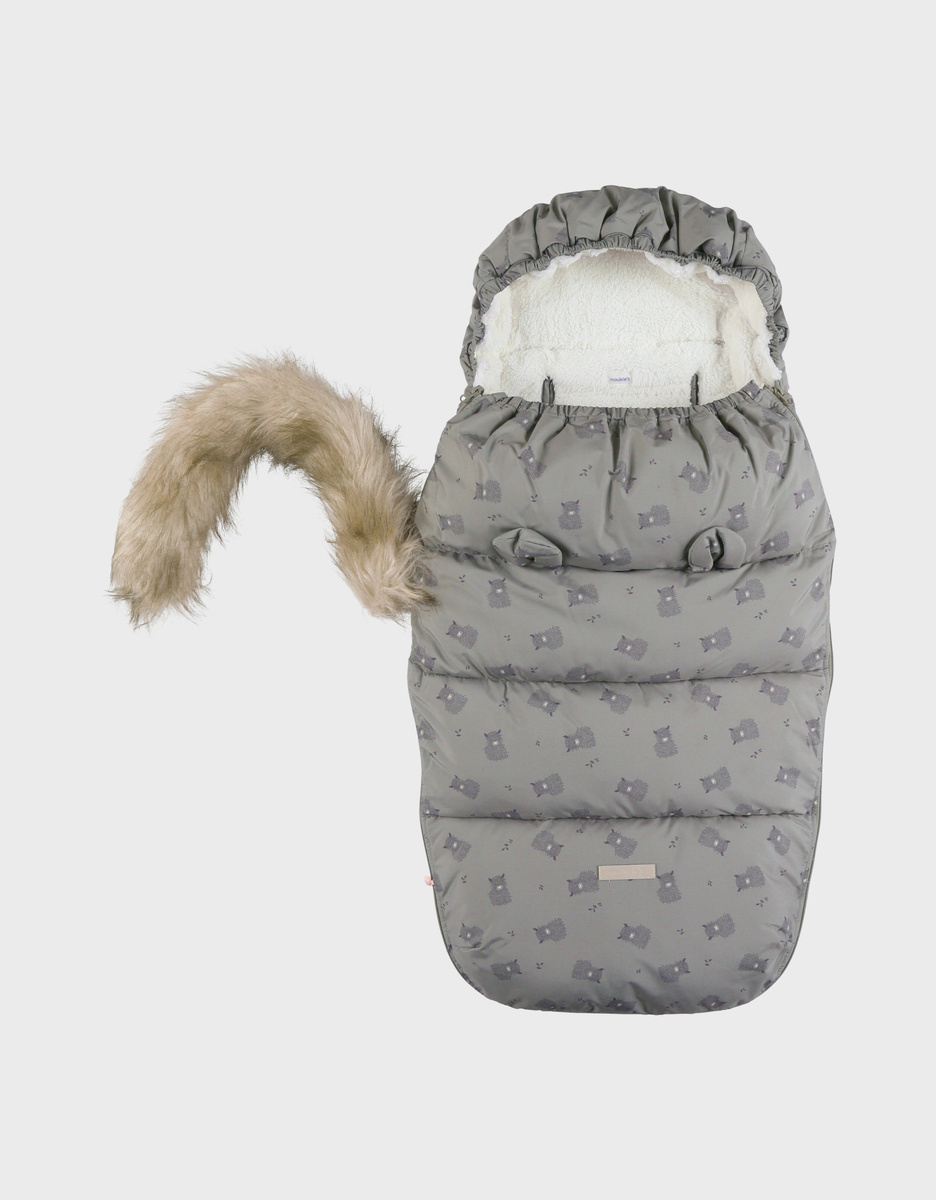Khaki waterproof footmuff 80x50 cm  

