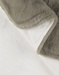 Khaki faux fur blanket 140x200 cm
