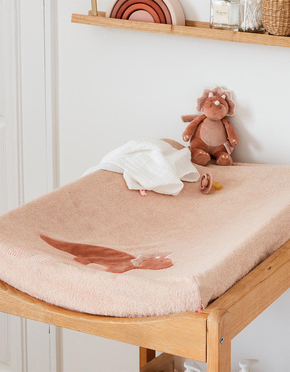 Popsie changing mattress with elasticated sponge cover, powder pink