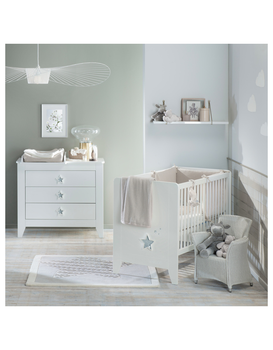 Changing unit white