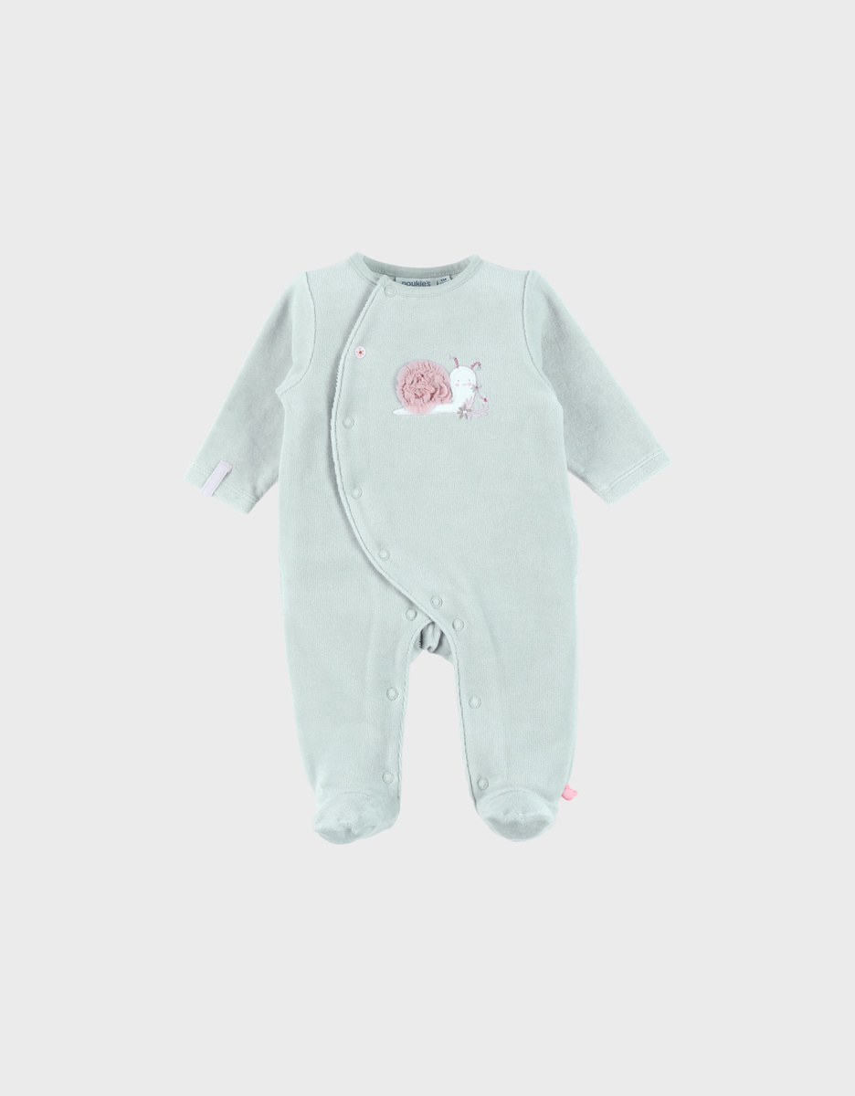 Baby pyjamas in green velour with snail embroidery
