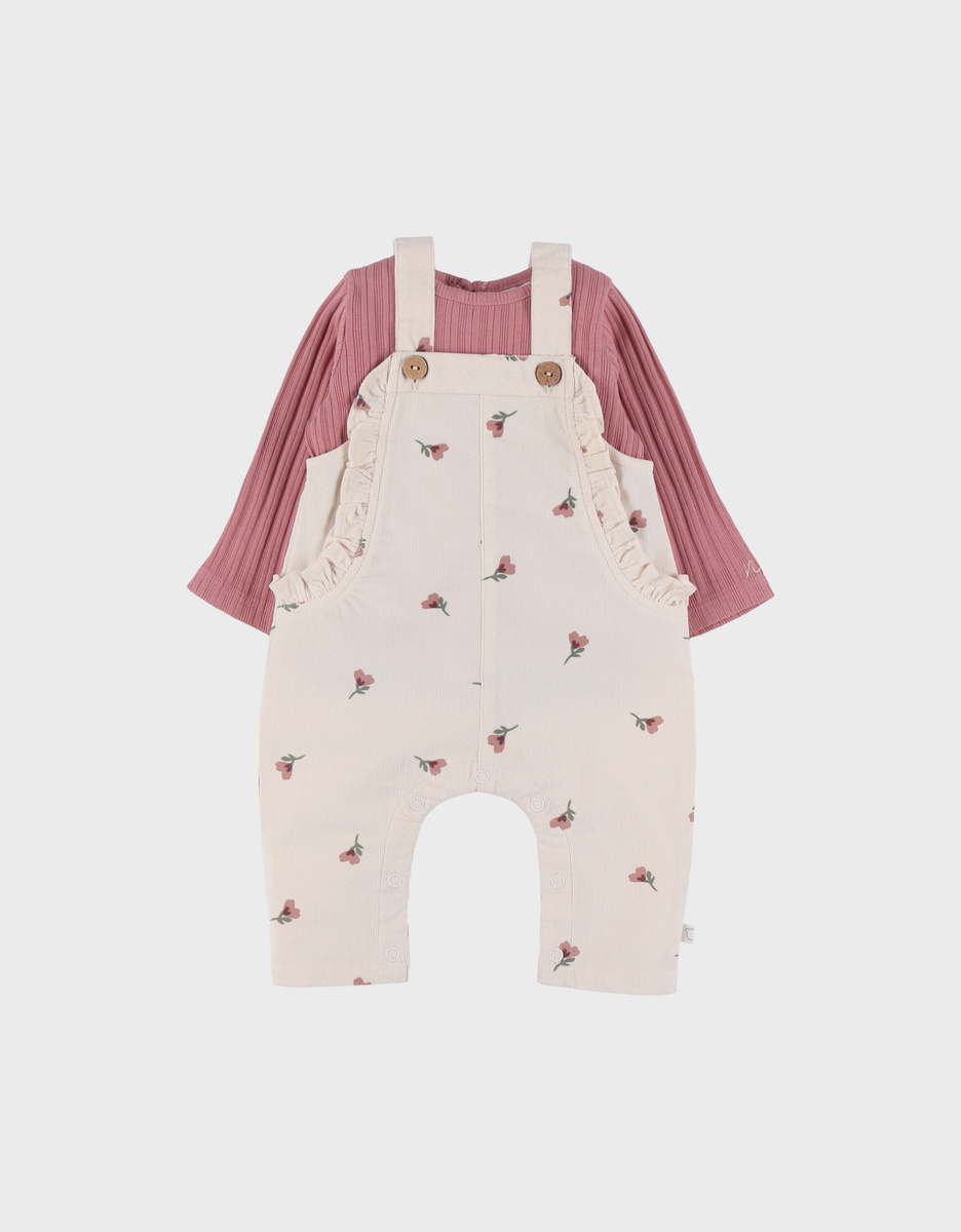 Overall en t-shirt set in jersey met hartjesmotief
